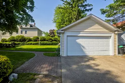 33 Highland St, Longmeadow, MA 01106 - Photo 36
