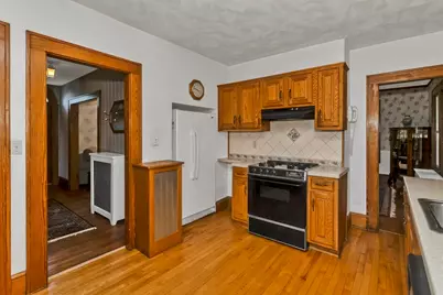 33 Highland St, Longmeadow, MA 01106 - Photo 14
