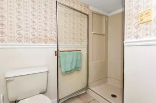 33 Highland St, Longmeadow, MA 01106 - Photo 32