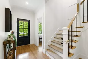 1124 Chestnut St, Newton, MA 02464 - Photo 12