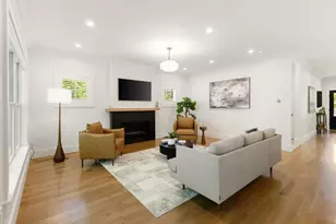 1124 Chestnut St, Newton, MA 02464 - Photo 4
