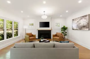 1124 Chestnut St, Newton, MA 02464 - Photo 2