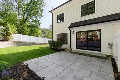 1124 Chestnut St, Newton, MA 02464 - Photo 34