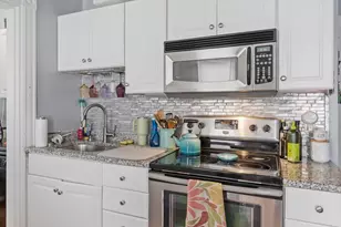 87 Roseclair St, Boston, MA 02125 - Photo 6