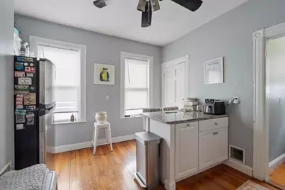 87 Roseclair St #3, Boston, MA 02125 - Photo 4
