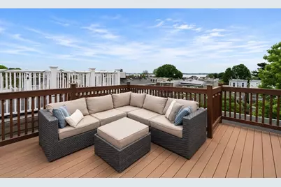 639 E 7th St. #3, Boston, MA 02127 - Photo 14