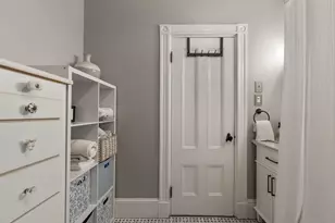 639 E 7th St, Boston, MA 02127 - Photo 24