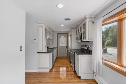 2 Herrick Road, Peabody, MA 01960 - Photo 8