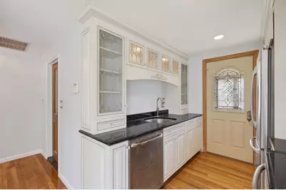 2 Herrick Road, Peabody, MA 01960 - Photo 10