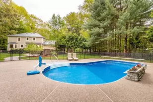 4 Pheasant Hill Rd, Hopkinton, MA 01748 - Photo 38