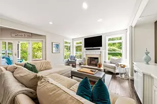 11 Windsor Dr, Foxboro, MA 02035 - Photo 6