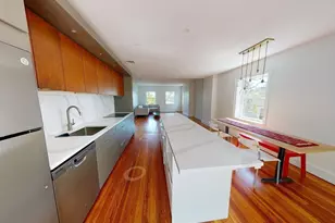 15 Colbourne Crescent, Brookline, MA 02445 - Photo 2