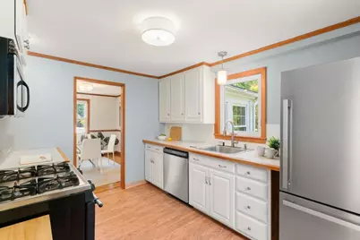 17 Myopia Road, Boston, MA 02136 - Photo 12