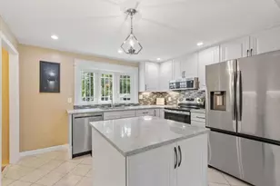 10 1st Ave, Pepperell, MA 01463 - Photo 6