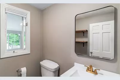 142 Baker St, Walpole, MA 02081 - Photo 14