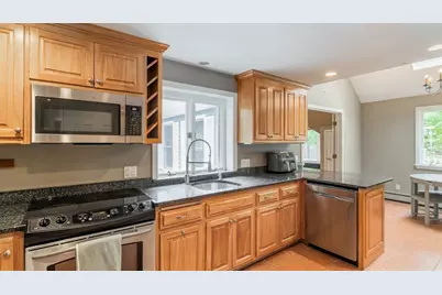 142 Baker St, Walpole, MA 02081 - Photo 10