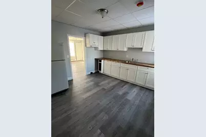 106 Kilburn Street #2S, Fall River, MA 02724 - Photo 2