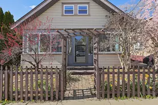 73 Taylor St, Malden, MA 02148 - Photo 6