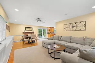 11 Peters Ln, Franklin, MA 02038 - Photo 10