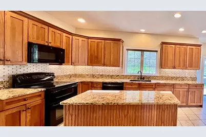 7 Deer Run, Charlton, MA 01507 - Photo 6