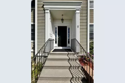 7 Deer Run, Charlton, MA 01507 - Photo 2