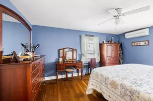 9 Hart St, Wakefield, MA 01880 - Photo 14