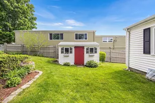 9 Hart St, Wakefield, MA 01880 - Photo 32