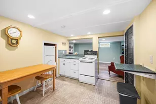 9 Hart St, Wakefield, MA 01880 - Photo 20