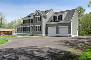 185 Mattapoisett Rd, Acushnet, MA 02743 - Photo 2