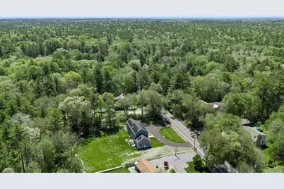 185 Mattapoisett Road, Acushnet, MA 02743 - Photo 6