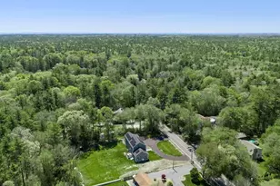 185 Mattapoisett Rd, Acushnet, MA 02743 - Photo 6