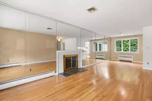 25 Countryside Ln, Marblehead, MA 01945 - Photo 10
