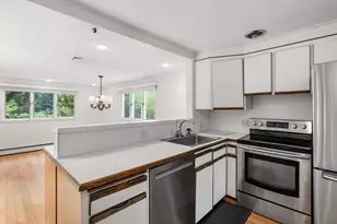 25 Countryside Ln, Marblehead, MA 01945 - Photo 14
