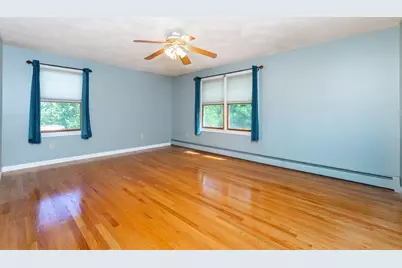 63 Bow St, Saugus, MA 01906 - Photo 16