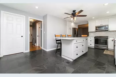 63 Bow St, Saugus, MA 01906 - Photo 10
