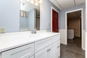 63 Bow St, Saugus, MA 01906 - Photo 28