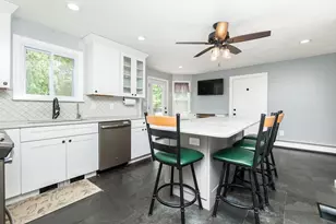 63 Bow St, Saugus, MA 01906 - Photo 2
