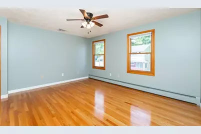 63 Bow St, Saugus, MA 01906 - Photo 18