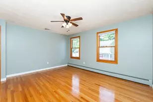 63 Bow St, Saugus, MA 01906 - Photo 18