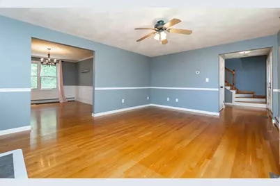 63 Bow St, Saugus, MA 01906 - Photo 10