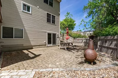 63 Bow St, Saugus, MA 01906 - Photo 34