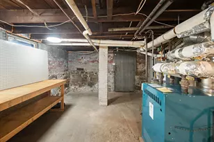 48 Hawthorn St, Cambridge, MA 02138 - Photo 16