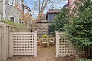 48 Hawthorn St, Cambridge, MA 02138 - Photo 18