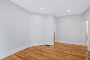 35 Newport St, Boston, MA 02125 - Photo 18
