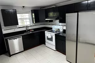 1193 Boylston St, Newton, MA 02464 - Photo 2