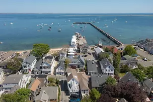134 Commercial St, Provincetown, MA 02657 - Photo 34