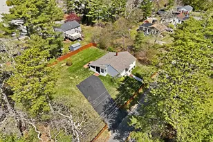 196 Plymouth Ave, Wareham, MA 02538 - Photo 34