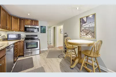 196 Plymouth Ave, Wareham, MA 02538 - Photo 14