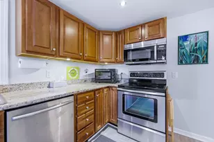 196 Plymouth Ave, Wareham, MA 02538 - Photo 16