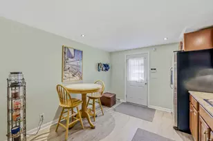196 Plymouth Ave, Wareham, MA 02538 - Photo 12